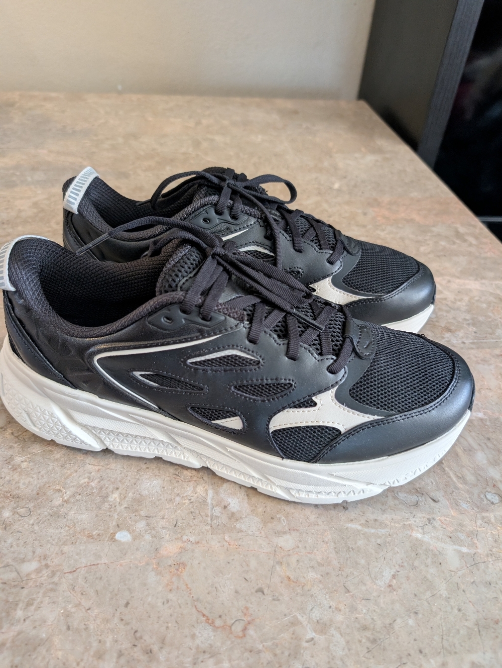 Hoka U Clifton L Athletic Cushioned Shoes Obsidian Alabaster Women Size 11.5